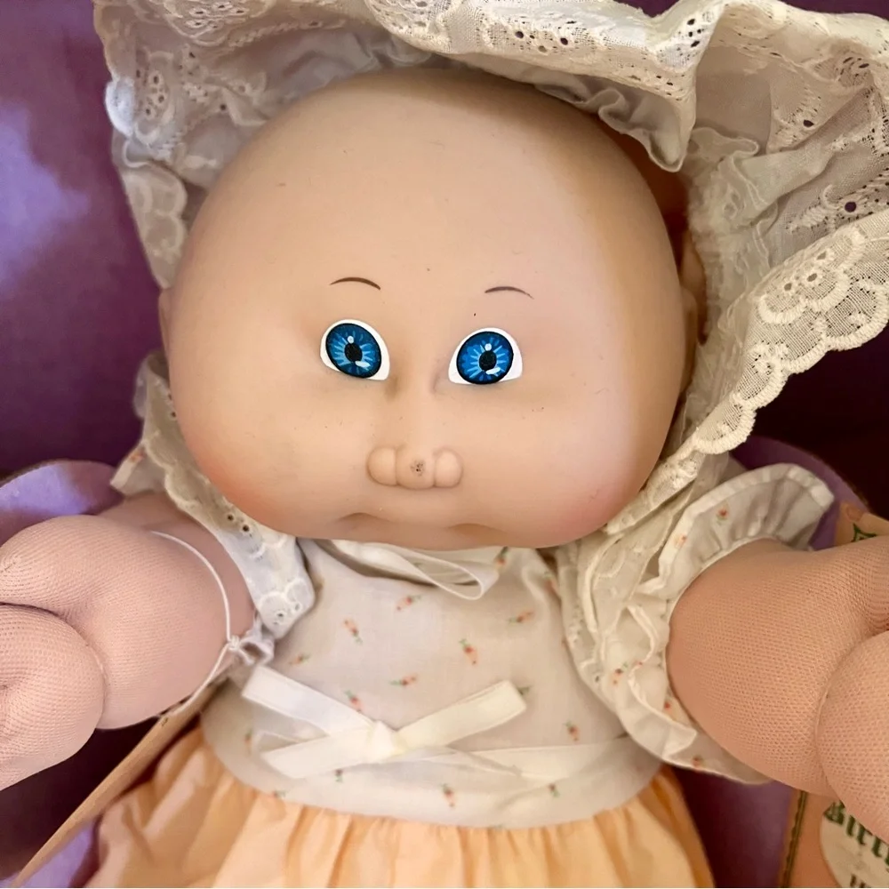Vintage‎ RARE 1985 Coleco Cabbage Patch Kids In Box W/Certificate Helena Kirstie